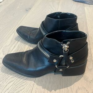 Zara mini boots